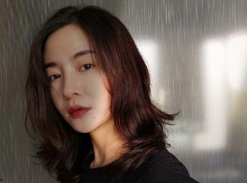 网红吃瓜黑料曝光网 万茜自爆一年潜七次